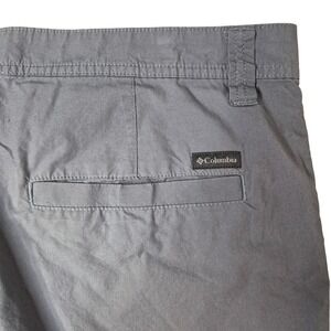Columbia Shorts Mens 38 x 10 Grey Cotton Washed Twill Chino Casual Preppy AM4471